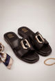 圖片 黑色雙寬帶金屬扣涼鞋 (Black double‑strap metallic buckle sandal)